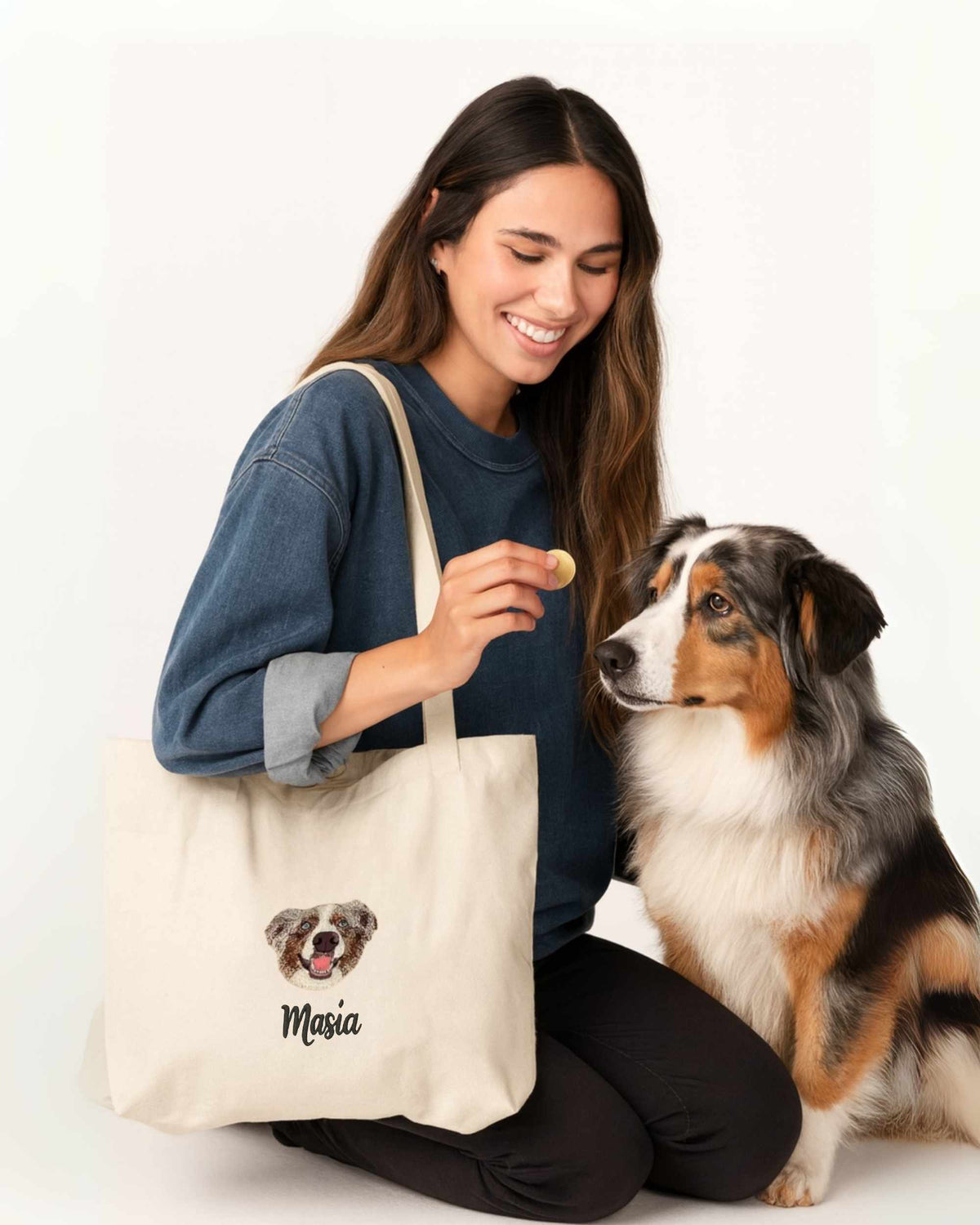Canvas tote bag with an embroidered pet portrait